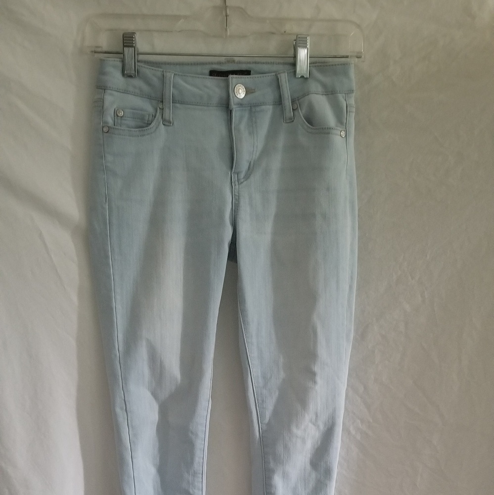 Distressed Blue Jean's size 3/26